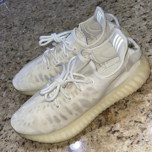 Yeezy Boost 350 V2 in Cream and Tan